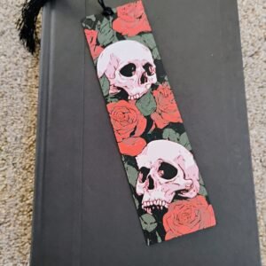 Skull & Roses - Red